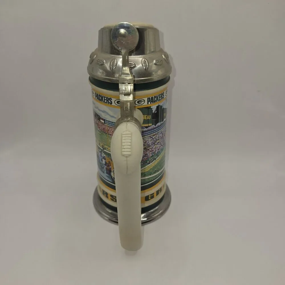 Vintage Green Bay Packers NFL Danbury Mint Lambeau Stadium Players Stein Tankard